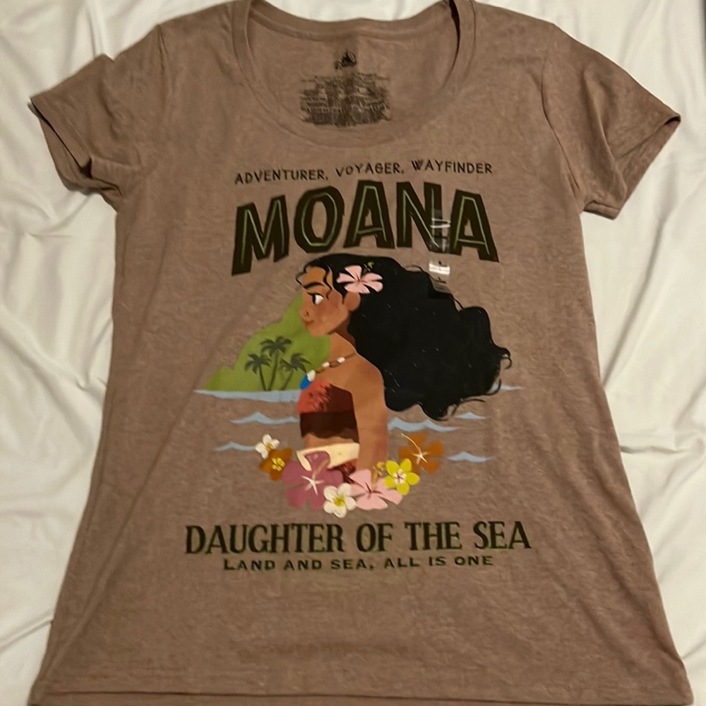 Disney Moana T-shirt, never worn